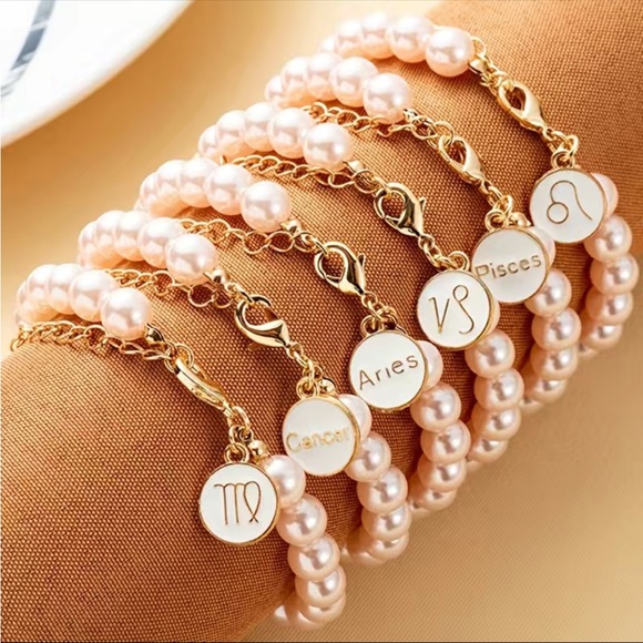 Leo 14k gold horoscope beaded adjustable chain bracelet - Picture 2 of 2